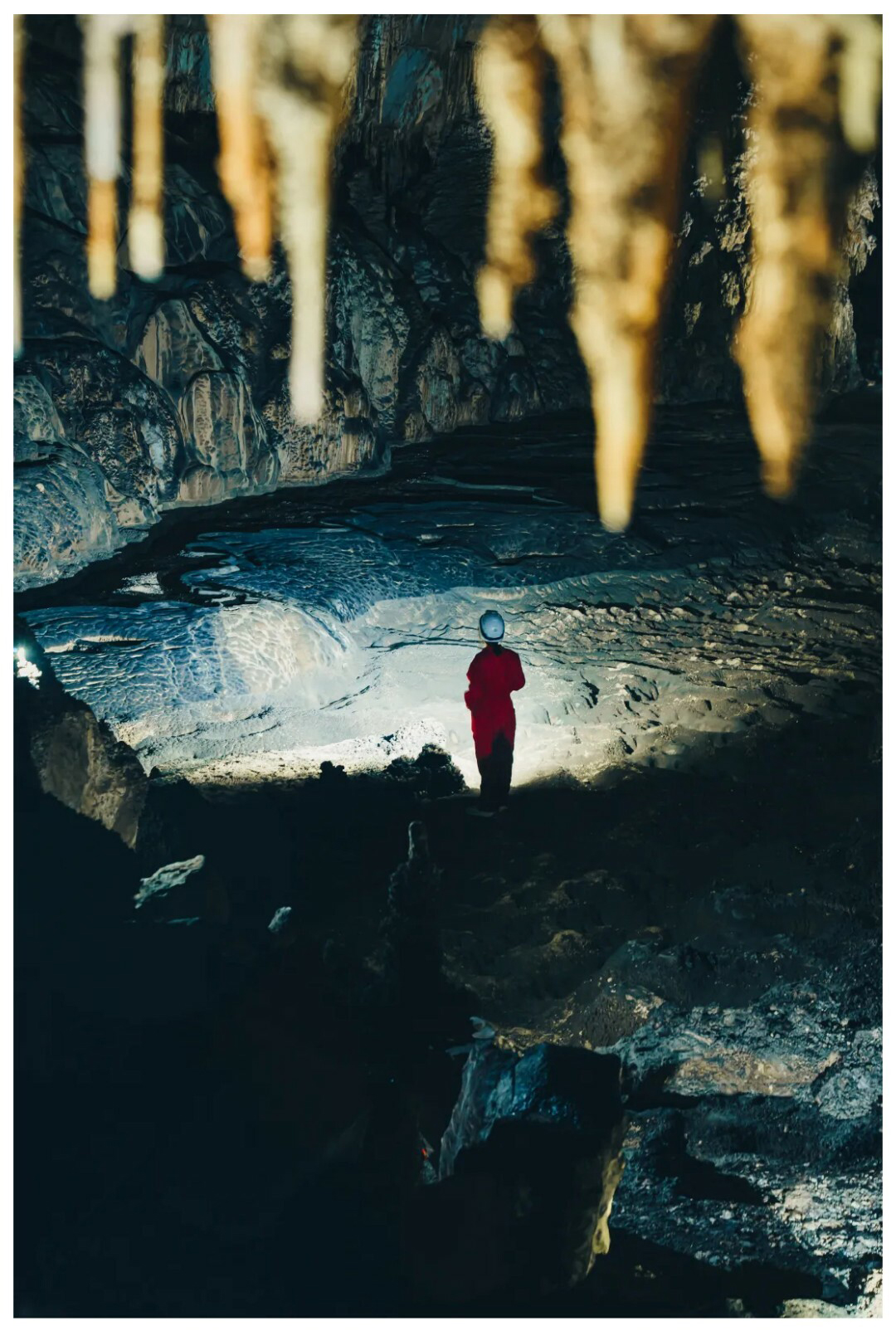 地心侏罗纪01_16